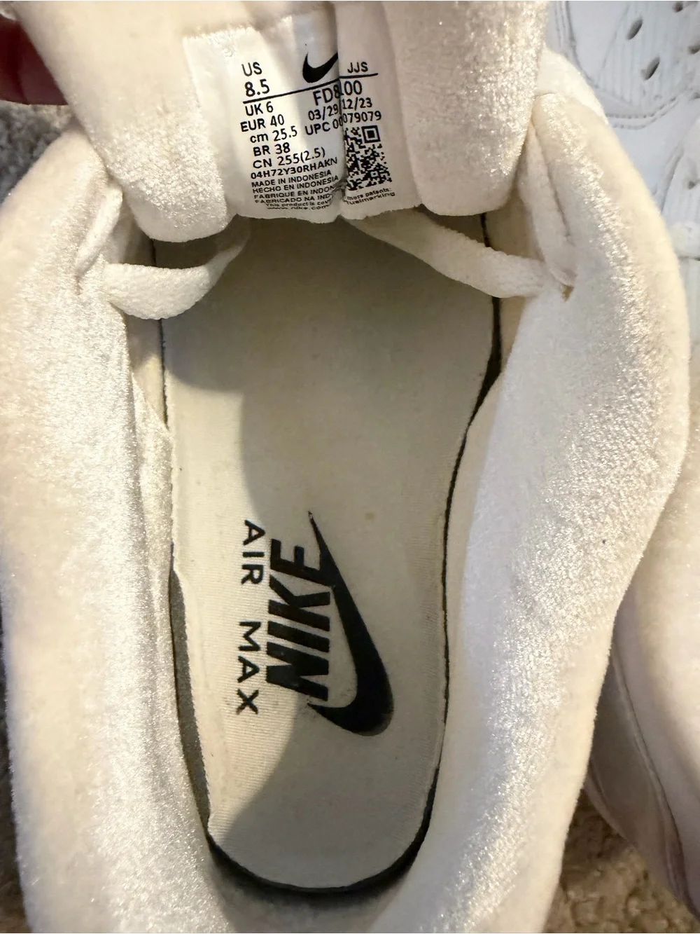 Nike Women's Air Max 90 SE